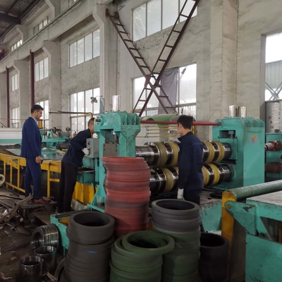 Lo spessore 4mm ha galvanizzato la bobina d'acciaio che fende l'attrezzatura del acciaio al carbonio