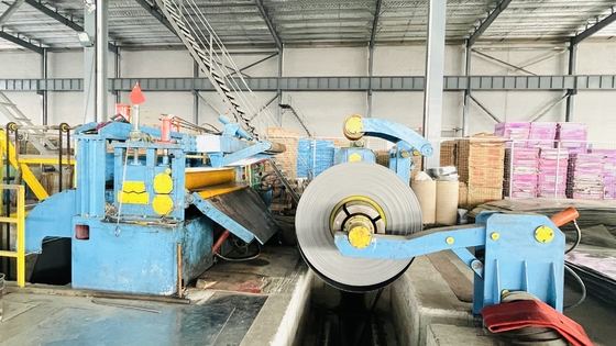 Macchina di taglio laminata a freddo della lamiera di acciaio 2200mm Wilder Metal Slitter