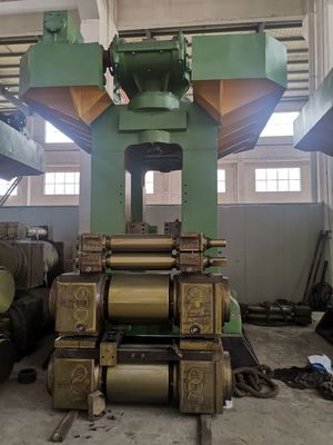 laminatoio a freddo d'acciaio di 1400mm AGC, un laminatoio a freddo in tandem di tre supporti