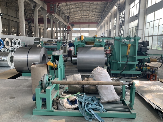 taglio del metallo di 25m/Min 380V alla linea di lunghezza per il piatto del carbonio