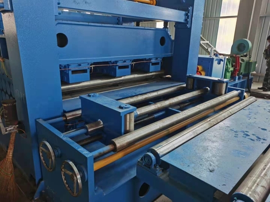 3 taglio della bobina di fasi 1000mm alla linea di lunghezza con il circuito idraulico